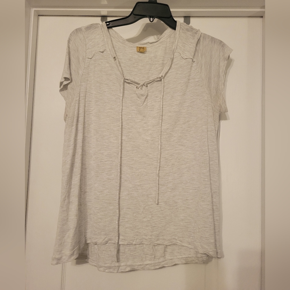 True Craft short sleeve Heather top.